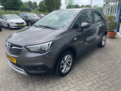 Opel-Crossland X-1